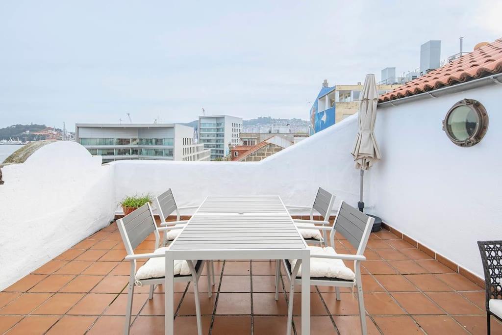 Centrico Atico Frente Al Mar Apartment Vigo Exterior photo